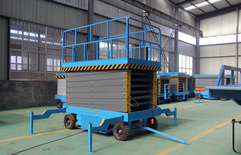 四輪移動(dòng)剪叉式升降平臺(tái)